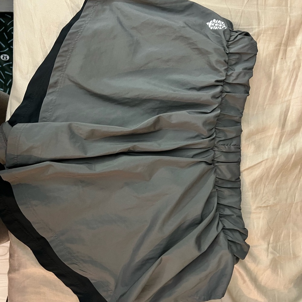 FP Movement Free People Gray Women’s Athletic Shorts